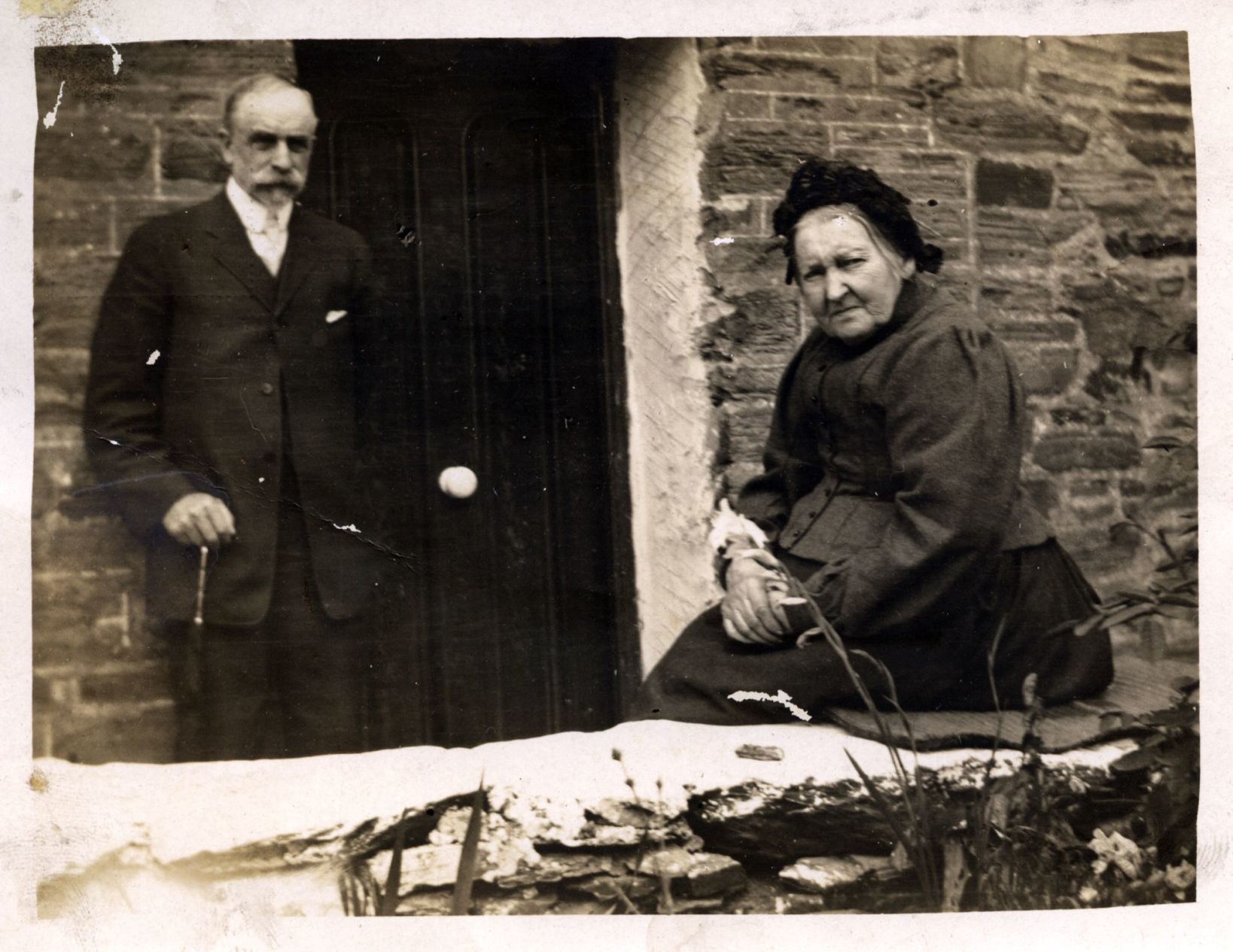 Edwin and Elvira Angwin after 1909